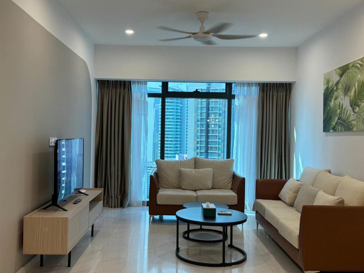 Eaton Residences Klcc By Perkasa Ikon クアラルンプール エクステリア 写真